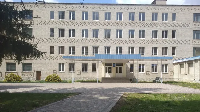 Евакуювали всіх: на Волині горів гуртожиток (відео)