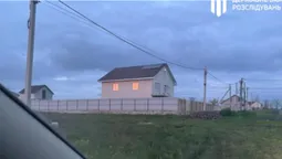 Під Одесою військові будували маєток для начальника і отримували зарплату «з фронту»