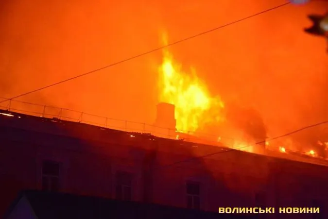 «Знищення майна»: поліція розслідує обставини пожежі у луцькому госпіталі