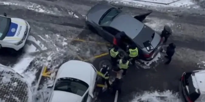 Скріншот з відео Нацполіції