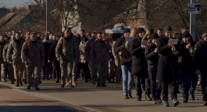У Шацьку попрощалися із загиблим воїном Петром Солодухою (фото)