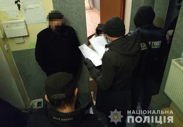 53-річного лучанина звинувачують у сутенерстві і збуті амфетаміну (фото)