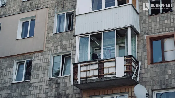 Гоять рани та латають домівки: як у Луцьку оговтуються після обстрілу (фото)