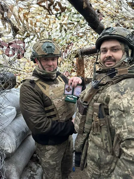Комбриг 100-ї бригади на «нулі» відзначив воїнів Луцького батальйону (фото)