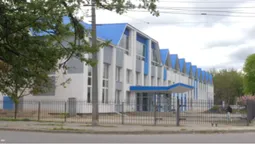 Хочуть робити заїзд до ЛНТУ: у Луцьку – скандал між жителями багатоповерхівки та університетом (відео)