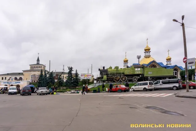 Місто контрастів: світлини осіннього Ковеля (фото)