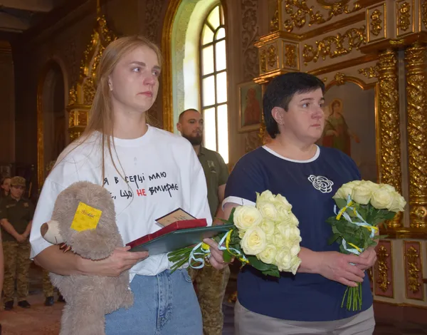 На Волині родині прикордонника вручили посмертну нагороду воїна (фото)