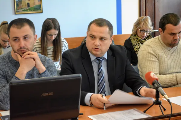 Начальник департаменту економічної політики Олександр Озінович 