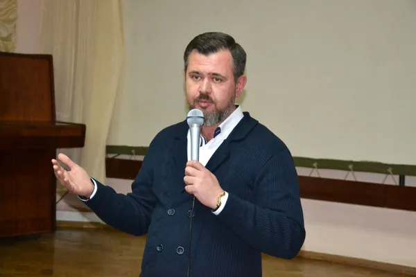Мовчазна війна: у Луцьку говорили про гендерне насильство (фото)