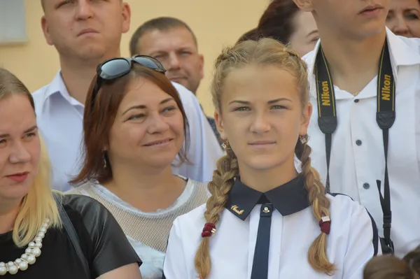 Кульки, танці та перший урок: у Луцьку відкрили школу № 27 (ФОТО)