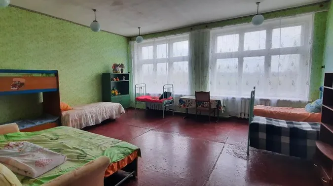 У закладах освіти, які працюватимуть онлайн, розмістять переселенців, – Мінреінтеграції