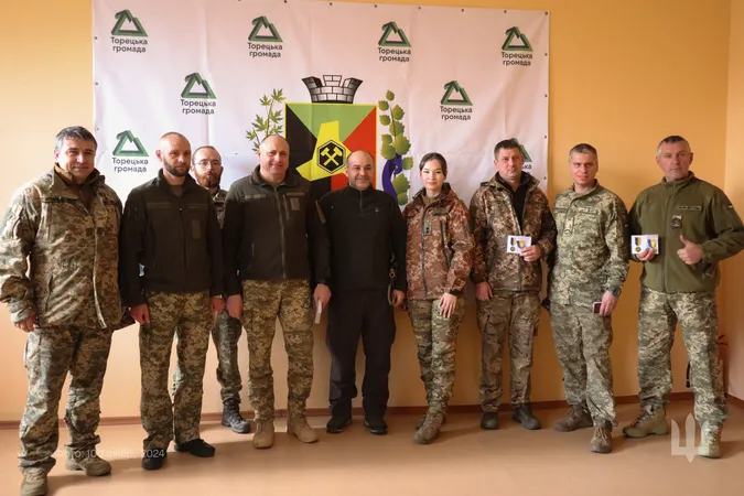 Бійці волинської «сотки» отримали нагороди  «За оборону Торецька» (фото)
