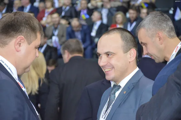 Чи готуються осередки волинських політсил до позачергових виборів