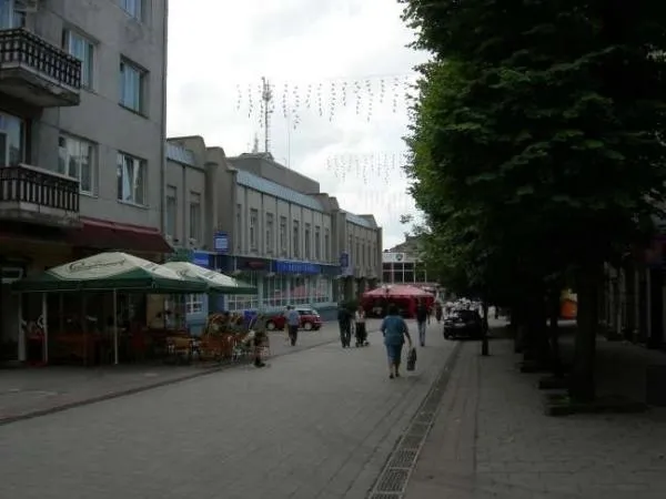 Громадській організації все ж таки продовжили оренду приміщення на Лесі Українки, 25