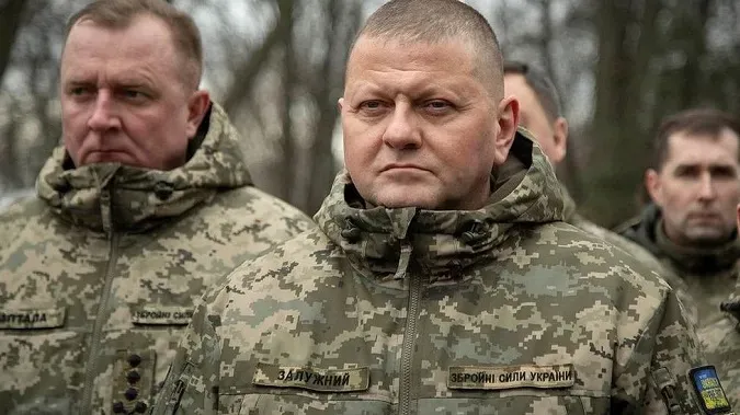 Залужний завершує підготовку до роботи у Британії, – Кулеба