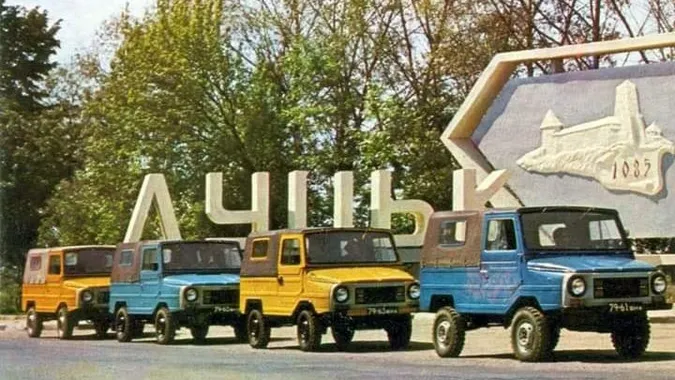 По 16 тисяч на рік: як ЛуАЗ штампував легендарні позашляховики «Волинянка» (фото)
