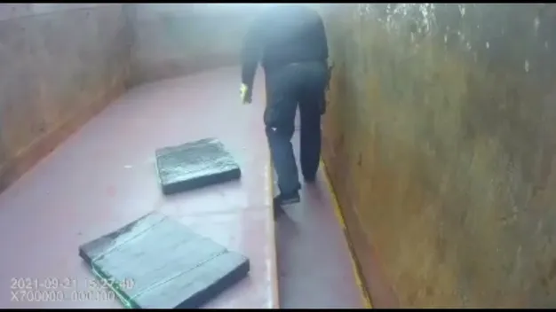 Вагон з «сюрпризом»: на Волині знайшли контрабанду в «товарняку» (відео)