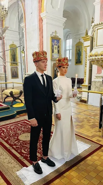 Син відомого луцького шоумена побрався з коханою (фото)