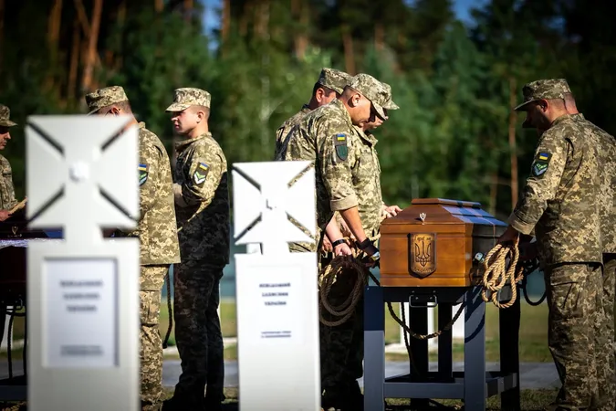 Тарас Шкітер узяв участь у похованні 12 воїнів, чиї імена поки невідомі