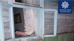 У Луцьку патрульні "на гарячому" спіймали злодія (фото)