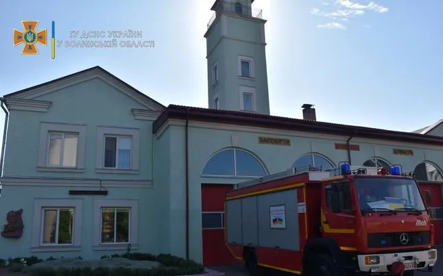 Луцькі рятувальники отримали спецавтомобіль з Німеччини (фото)