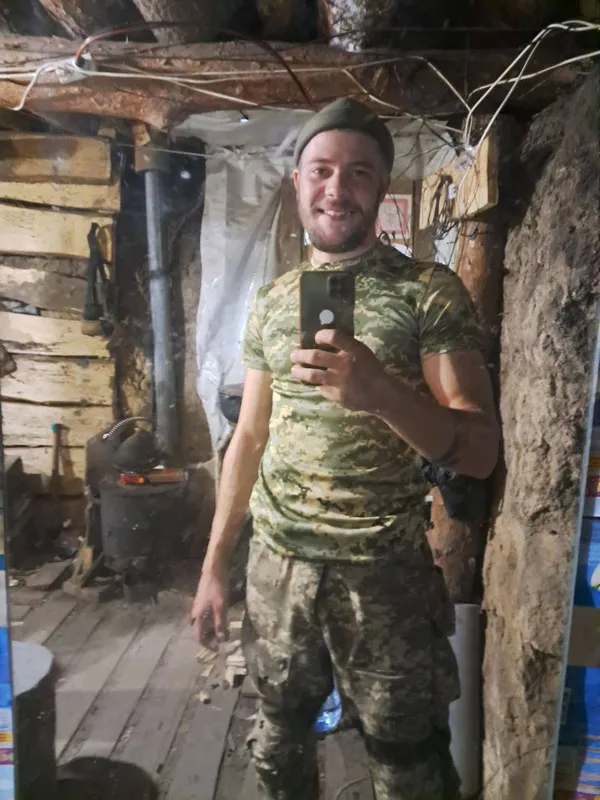 «Для мене це не вирок»: історія прикордонника, який попри амптацію залишився у строю і знайшов своє кохання на Волині