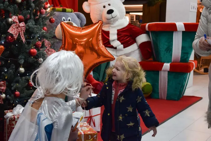 Як «Mandarin family club» у «Промені» святкував перший день народження (фото)*