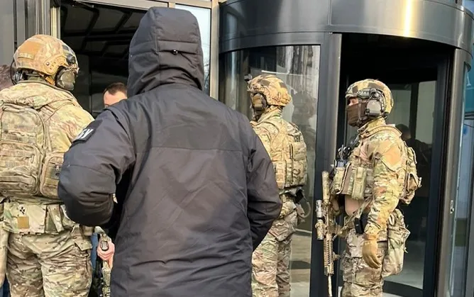 180 мільярдів на рік: СБУ викрила банк на «відмиванні» грошей підпільних казино (фото)
