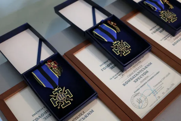 На Волині родинам загиблих і військовополонених бійців 68-ї бригади вручили відзнаки (фото)
