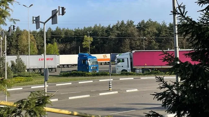 Де на Волині перечекати спеку водіям: локації для відстою автомобілів