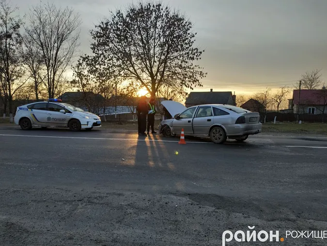 У Кременці сталася ДТП за участі «євроблях» (фото)