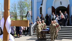 Загинув на Великдень: у Луцьку попрощались з Героєм Олександром Кущем