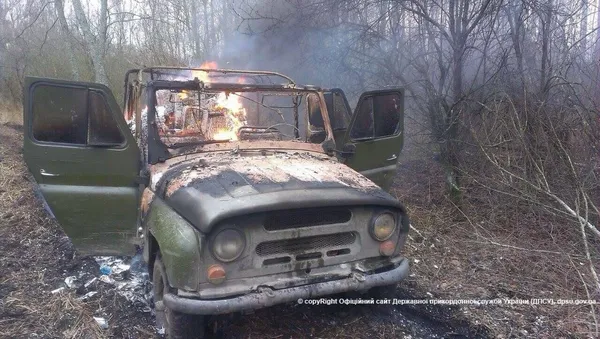 Контрабандисти з Волині, втікаючи, спалили авто і 20 ящиків цигарок