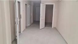У Підгайцях завершують ремонт у роздягальнях спортивного залу (фото)