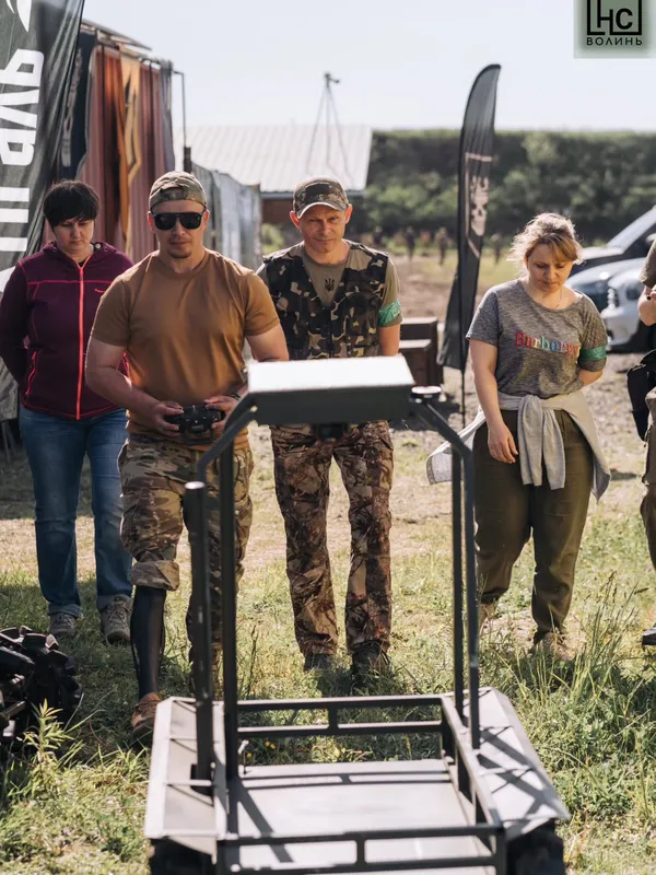 Хардкор і практика: на Волині понад сотня цивільних пройшла потужний військовий вишкіл (фото)