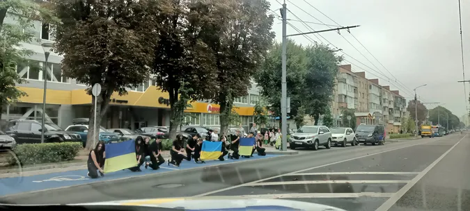 У Липинах провели в останню путь мінометника Олексія Сенченка (фото)