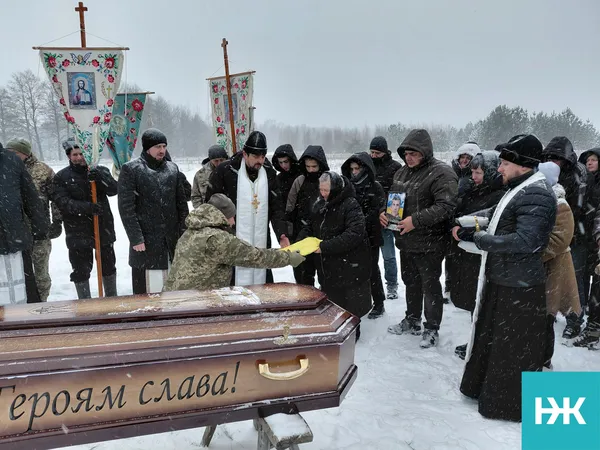 Довгий час його доля була невідомою: на Волині попрощалися з воїном Анатолієм Лукашевичем (фото)