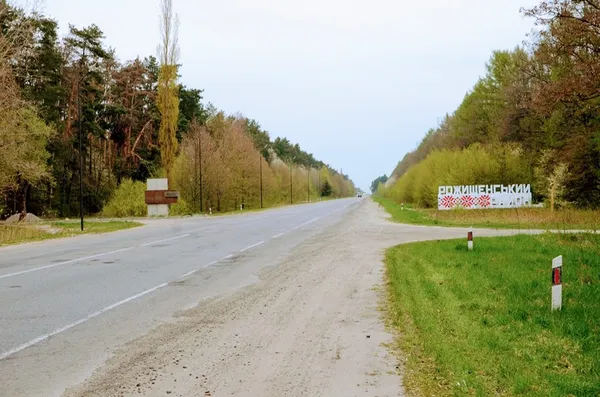 Біля Луцька відкриють ресторан з басейном «на природі»