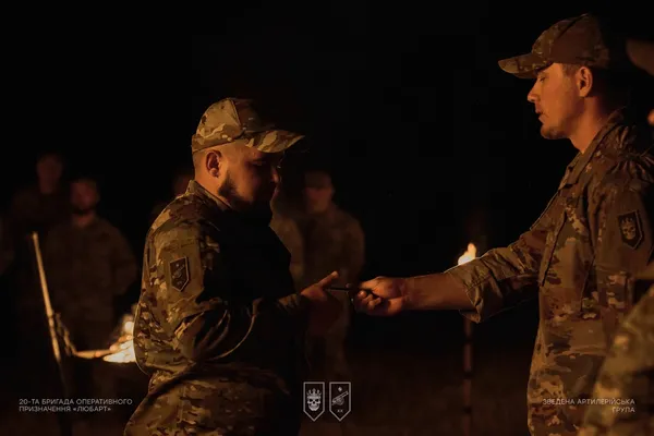 🛡️ Бригадні шеврони та нагороди: у 20-й бригаді «Любарт» відзначили воїнів-артилеристів (фото)