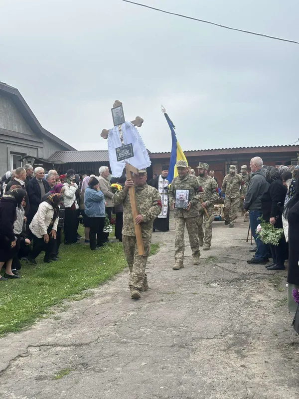 Зник безвісти на Курщині: на Волині попрощалися з воїном Олександром Сачуком (фото)