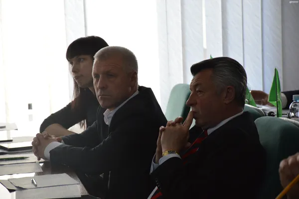 Депутат від фракції «Укроп» Микола Дендіберін замислився