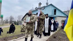 В Нововолинську попрощались з захисником Романом  Бербегою (фото)