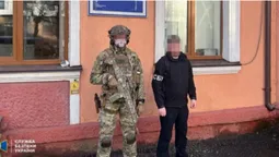 Від 200 гривень до 400 доларів за одну декларацію: затримали очільницю Житомирської митниці (фото)