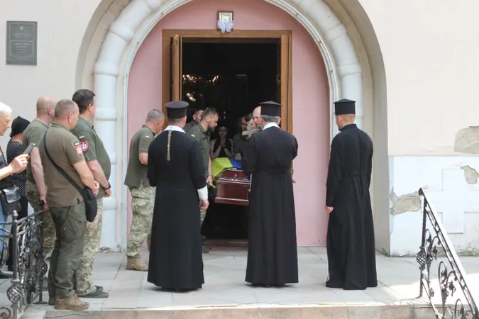 Луцьк попрощався з захисником Дмитром Свириденком