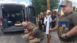 Захищав Україну з 2014: на Волині попрощалися із Героєм Віталієм Рудницьким (фото)