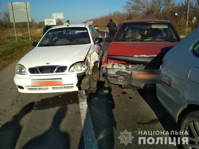 Постраждала дитина: під Луцьком сталася подвійна ДТП (фото)