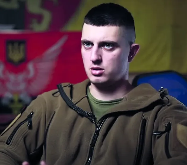 Їздить на «хаммері» та управляє «пташками»: за Україну воює Ісус з Волині (фото)