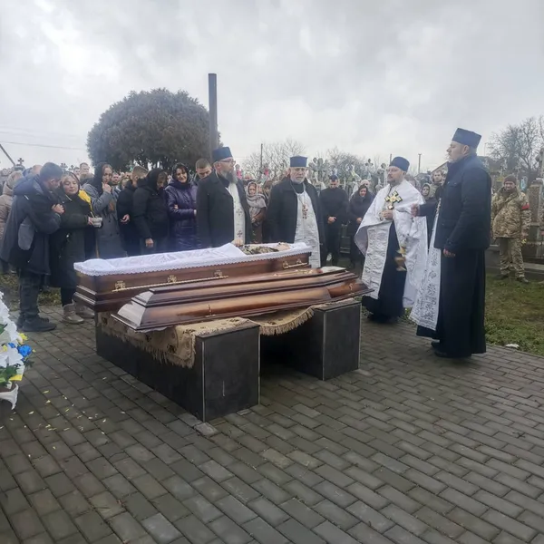 На Волині провели в останню путь захисника Андрія Ганнущенка (фото)