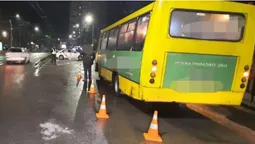 Наїзд маршрутки в Луцьку: пішохід був п'яним (фото, відео)