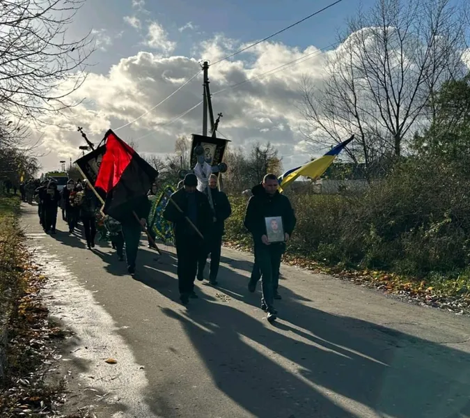 На Волині попрощалися із захисником Олександром Ладчуком (фото)